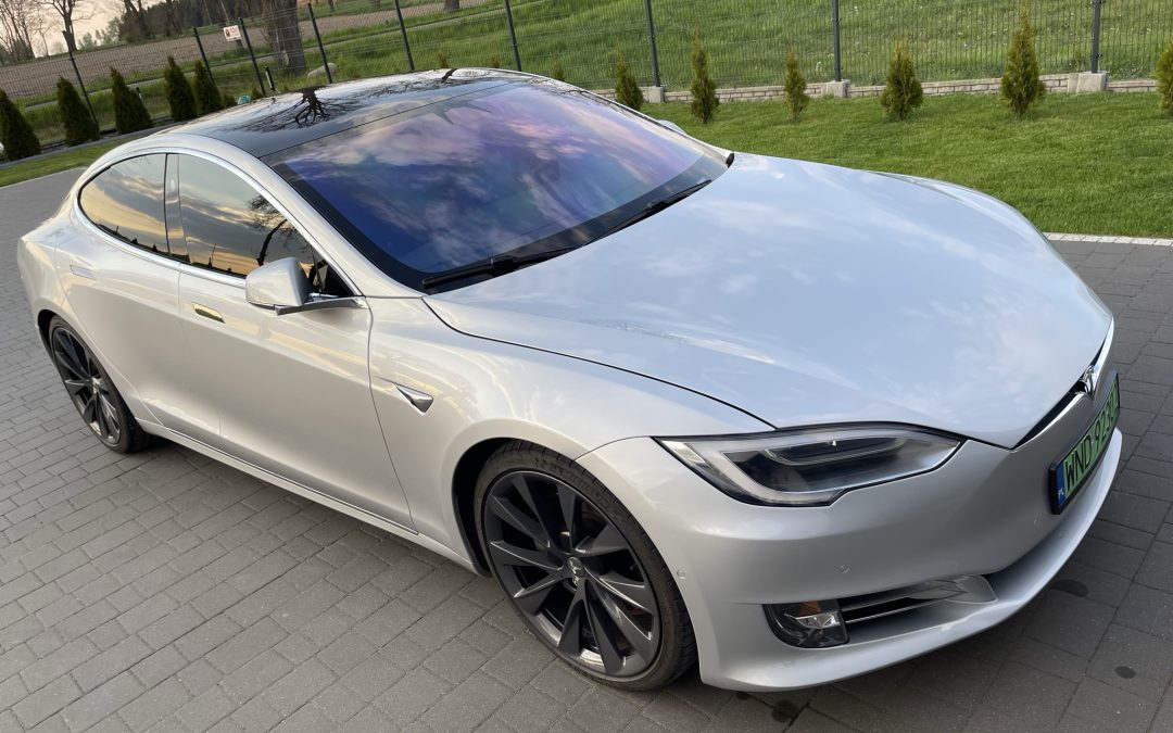 Tesla S Performance