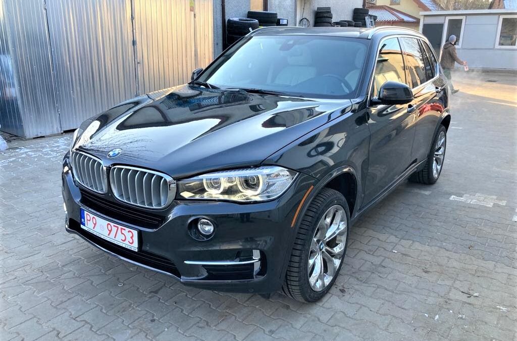 BMW X5 z USA – Import do Kłodawy dla Janusza