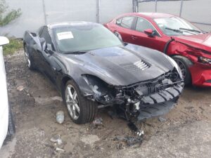 chevrolet corvette z06 z usa uszkodzony zdjęcie przed naprawą