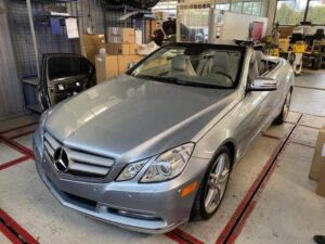 Mercedes E350 Cabrio z USA – Import do Warszawy dla Damiana