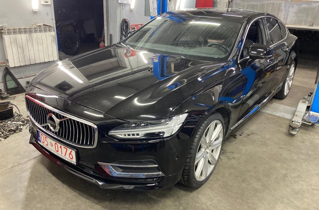 Volvo S90 T6 Inscription z USA – Import do Wrocławia dla Wojtka