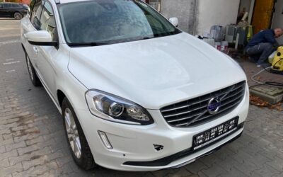 Volvo XC60 T5 z USA – Import do Gdyni dla Marcina