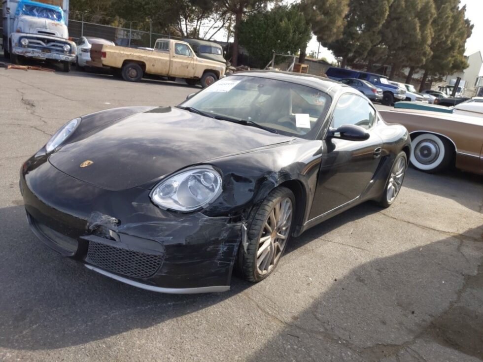 uszkodzone porsche cayman do drobnej naprawy
